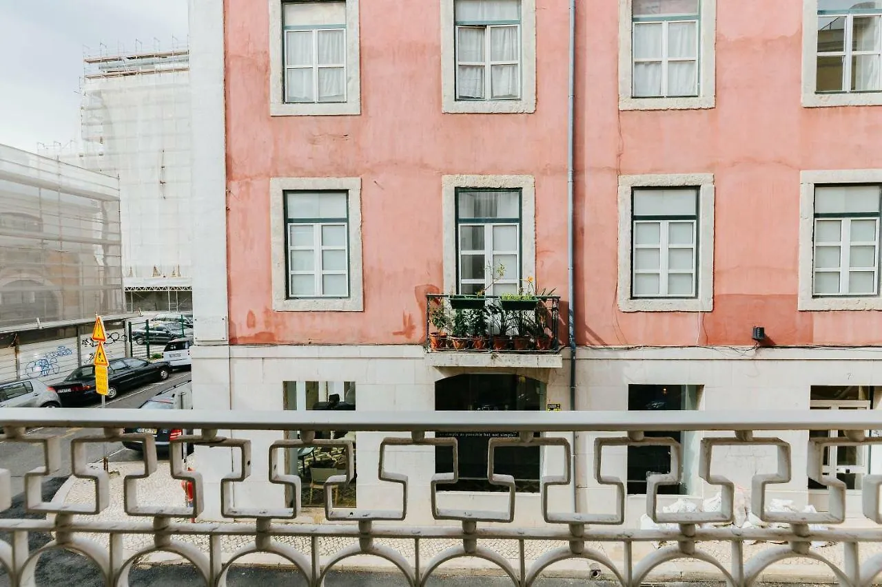 Lady Madona Apartment Lisbon