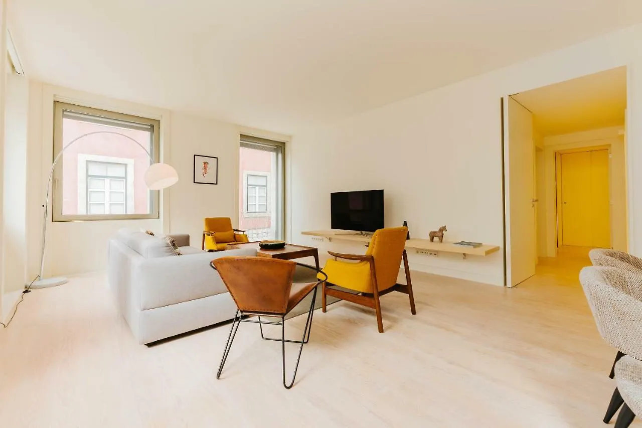 Lady Madona Apartment Lisbon